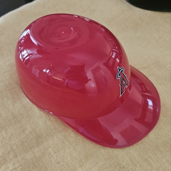 Red Angels Mini Helmet - Picture 5 of 5